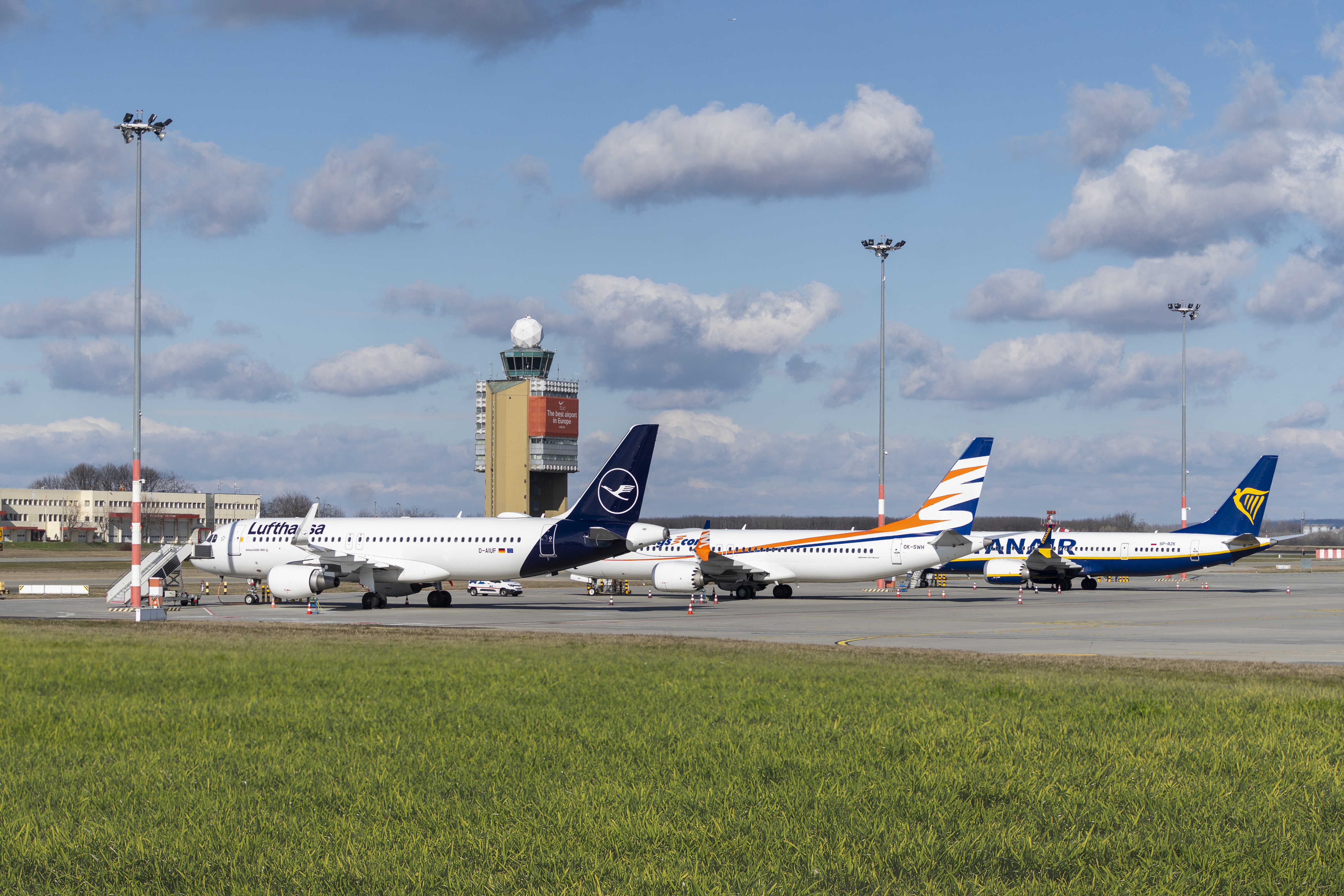 Budapest Airport 